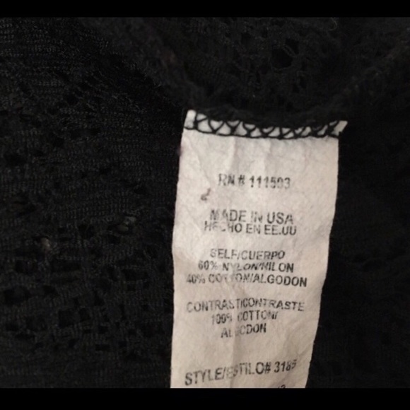 Lily White Black Short Sleeve Crochet Top Size Small - Picture 6 of 6